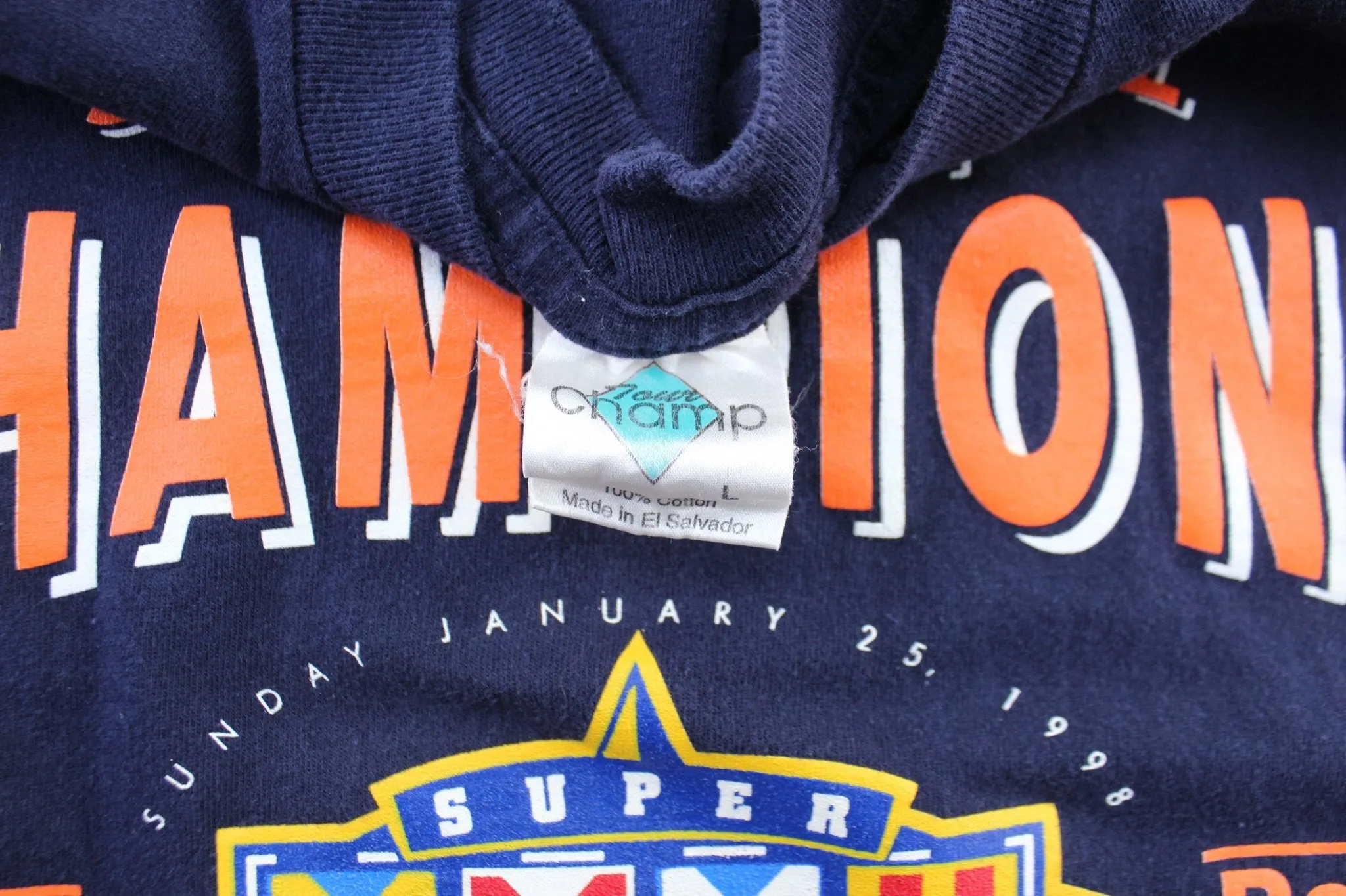 1998 Denver Broncos SuperBowl Champions T-Shirt