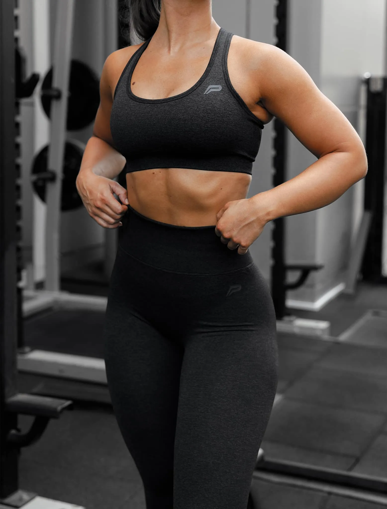 Core Seamless Sports Bra - Black Marl