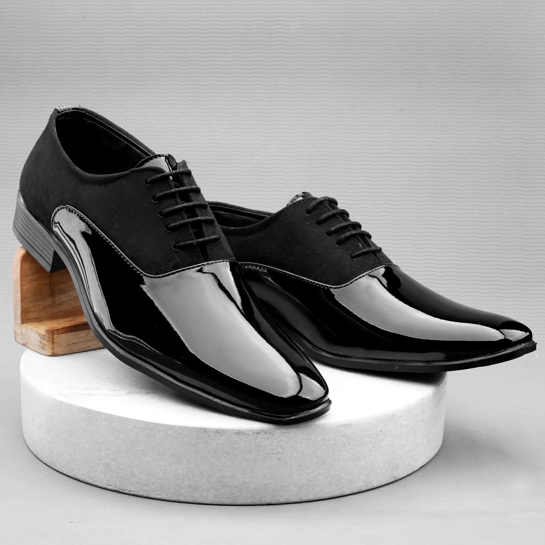 Men's Party Wear And Semi Formal Lace-up Shoes For All Seasons