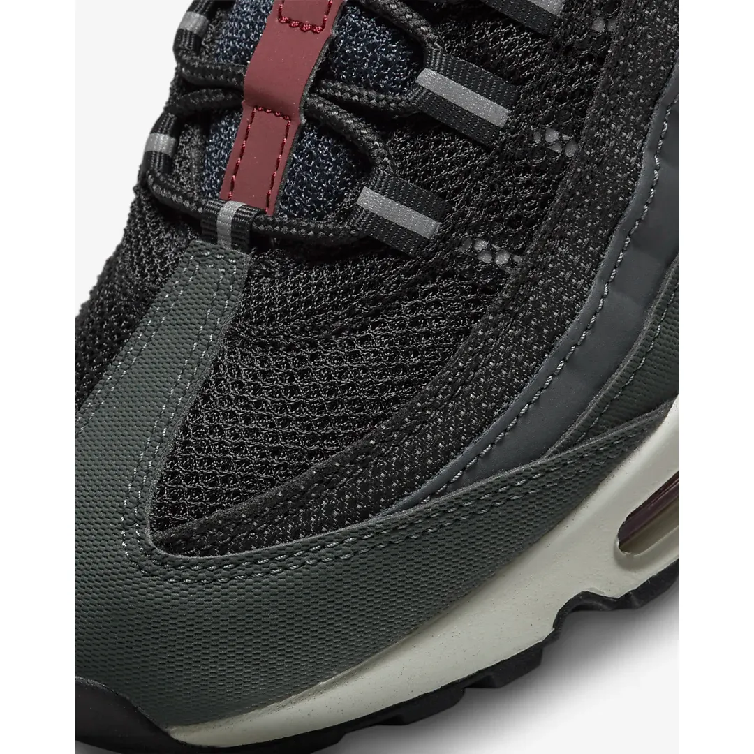 Nike Men's Air Max 95 Shoes - Anthracite / Team Red / Summit White / Black