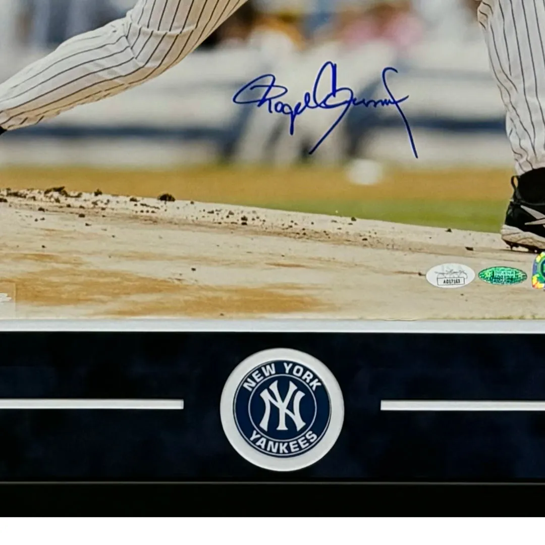 Roger Clemens Hand Signed & Framed New York Yankees 16x20 Baseball Photo