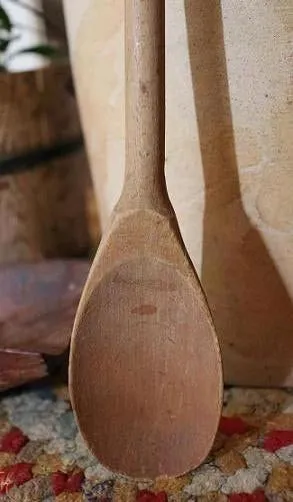 Stoneware Crock Heart N Hand Cookie Cutter Shaker Style Brush Gathering