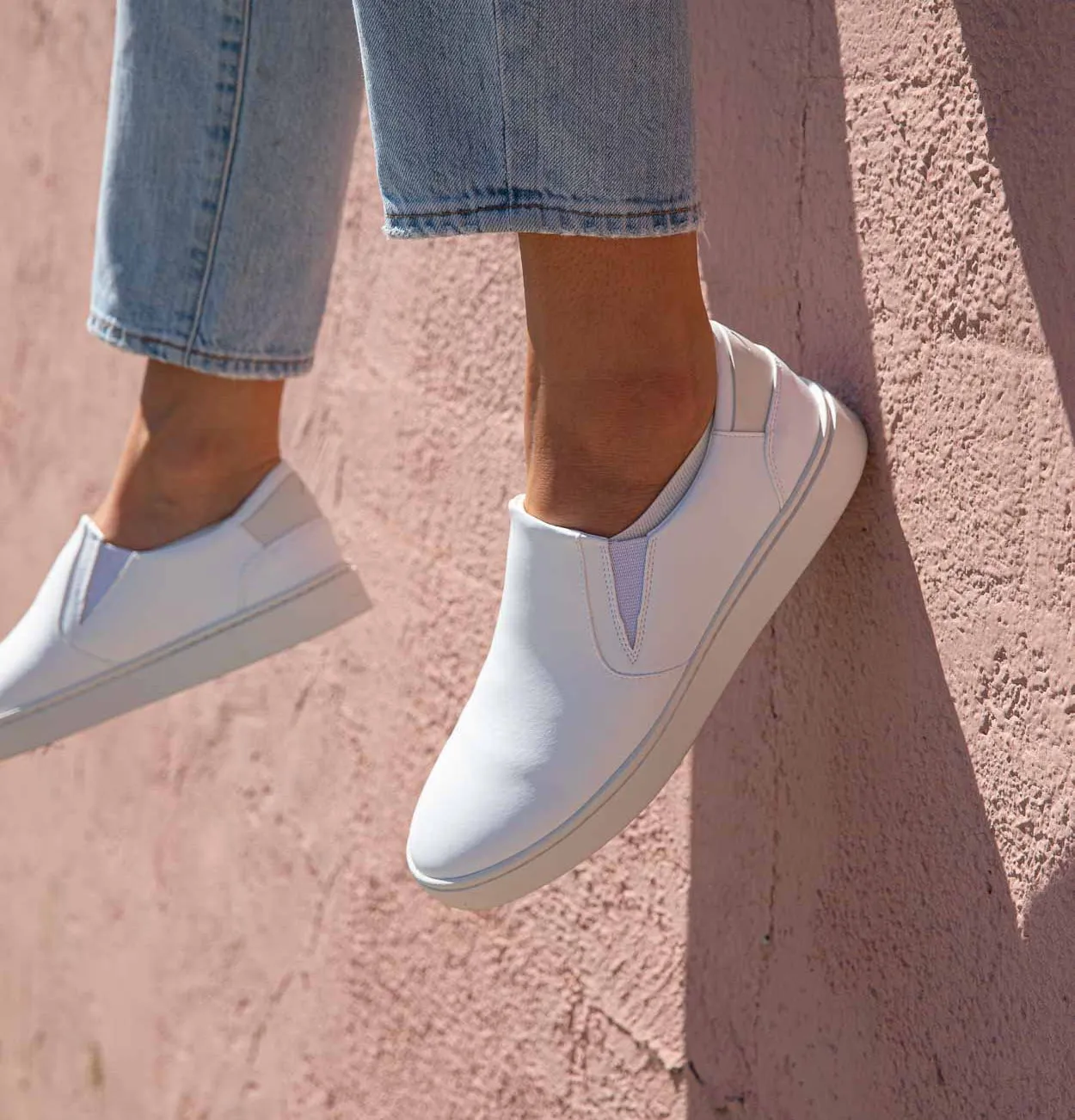 Women's Slip On | White-Pink